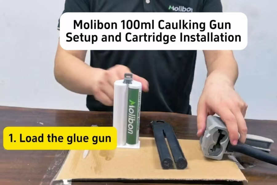 Installation du pistolet à calfeutrer Molibon 100 ml et de la cartouche