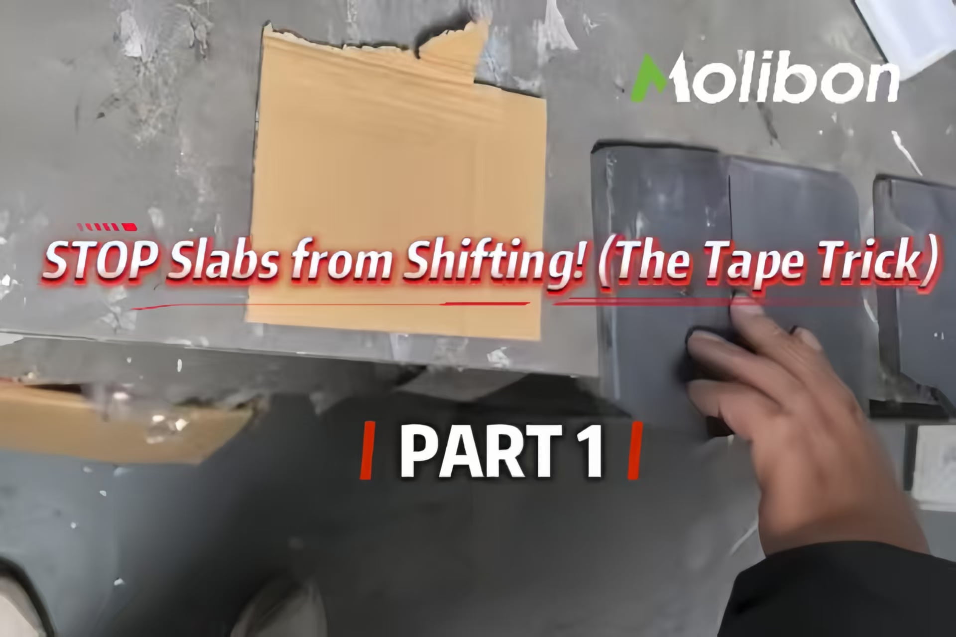 Astuce du ruban adhésif pour des collages impeccables